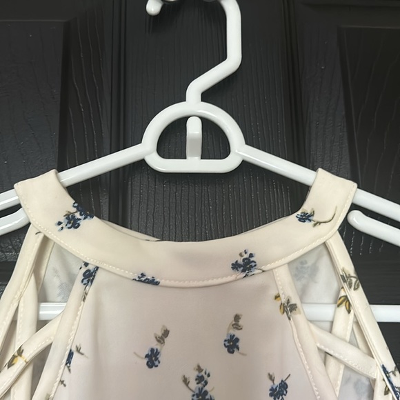 Spring/Summer Dress - Picture 4 of 7